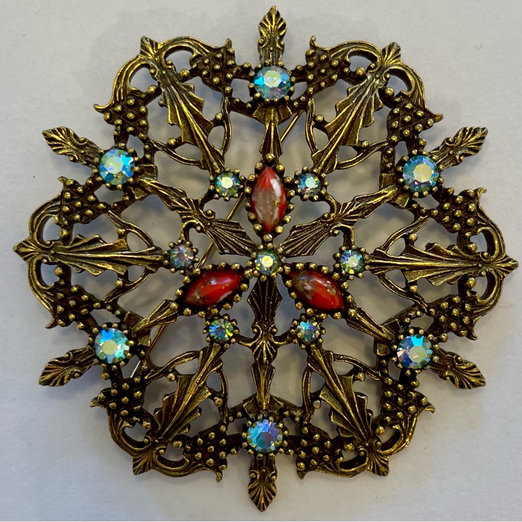 Vintage Hollywood Regency Emmons Gold Tone Aurora Borealis Pendant Brooch 3